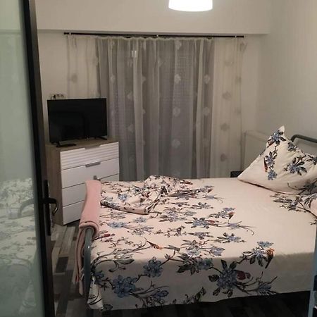 מנגליה Apartament Sara מראה חיצוני תמונה